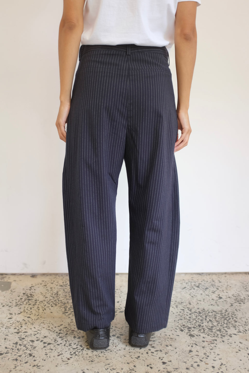 Triangle Zip Pant