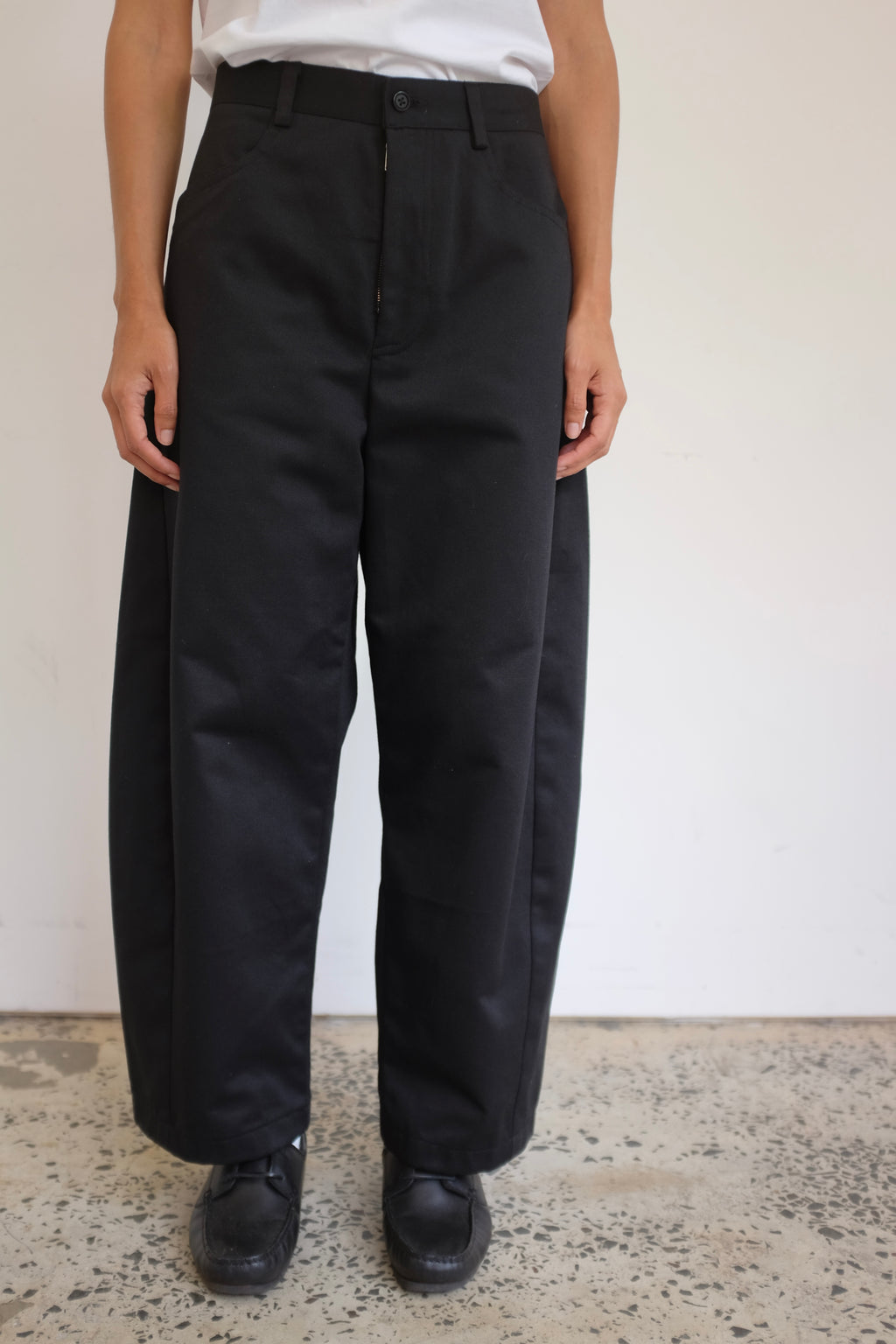Triangle Zip Pant