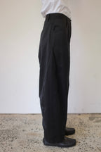 Triangle Zip Pant