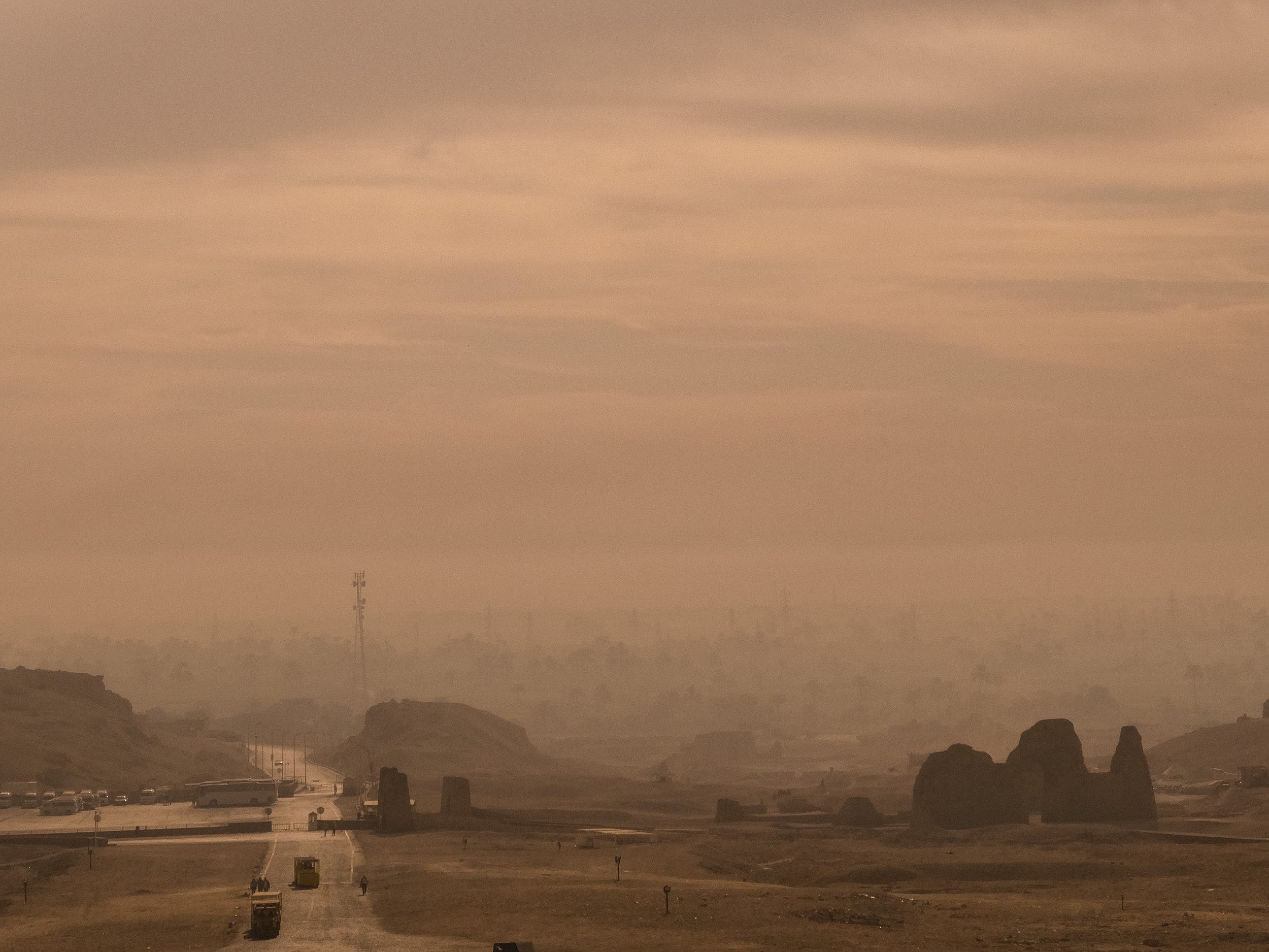 Post Oasis ( Luxor 2014)