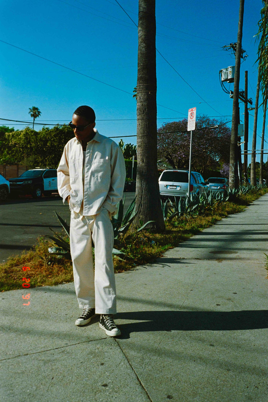 Triangle Zip Pant